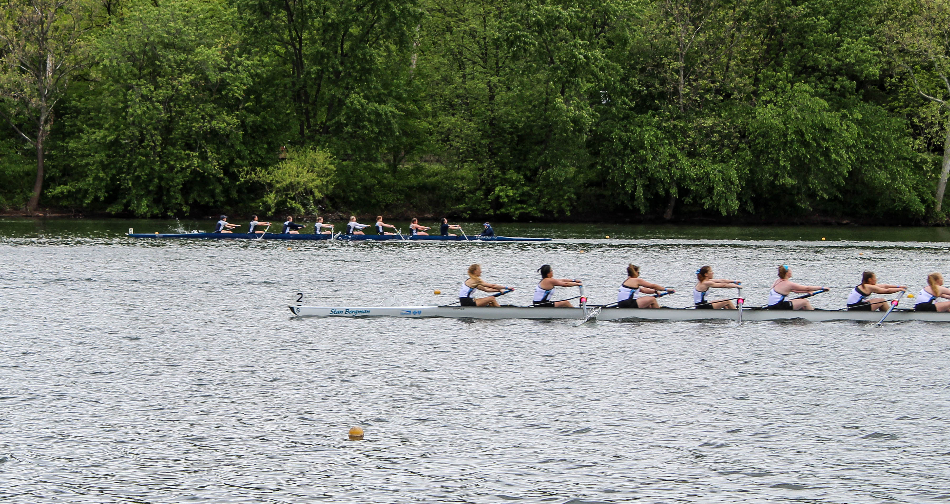 Women's Eight in a tight race with Stockton State University