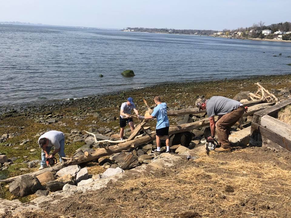 Shore Cleanup qt the point 