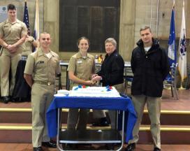 Youngest and oldest midshipmen cut the cake with the Regimental Commander and Deputy Superintendent 