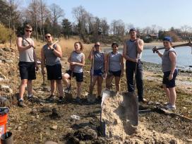 Arleigh Beach Cleanup Crew